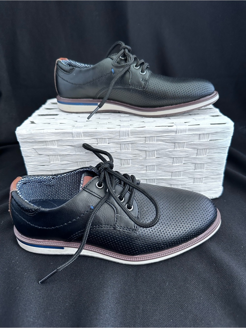 Nordstrom Rack Boy’s Black Perforated Lace-Up Casual Shoe Sz. 13M